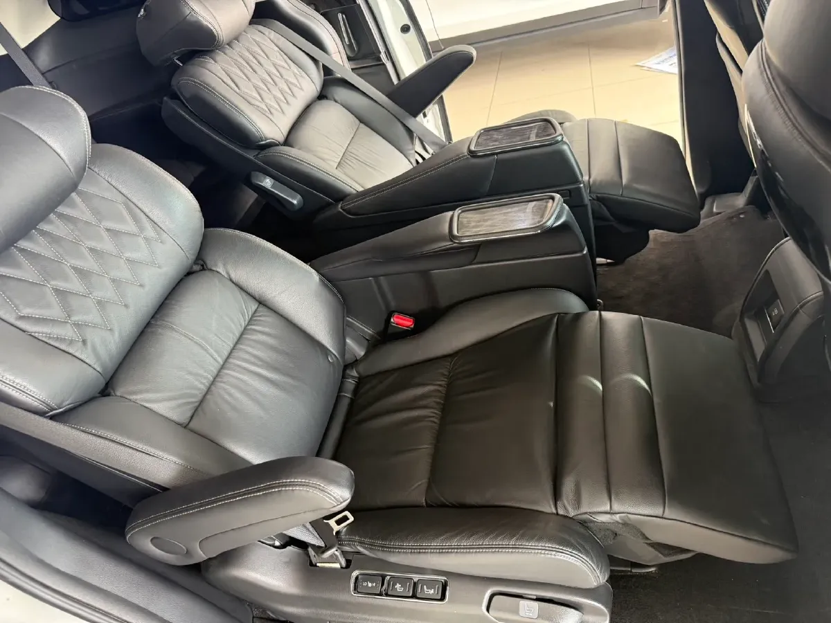 2019 Honda Elysioin 2.0L 146HP L4 E-CVT Hybrid,autocango,china used car exporter,china ev exporter,chinese used car exporter,chinese used ev exporter