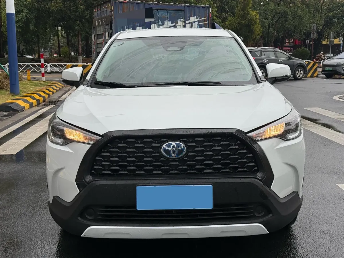 2024 Toyota Corolla Cross 2.0L 152HP L4 E-CVT Hybrid,autocango,china used car exporter,china ev exporter,chinese used car exporter,chinese used ev exporter