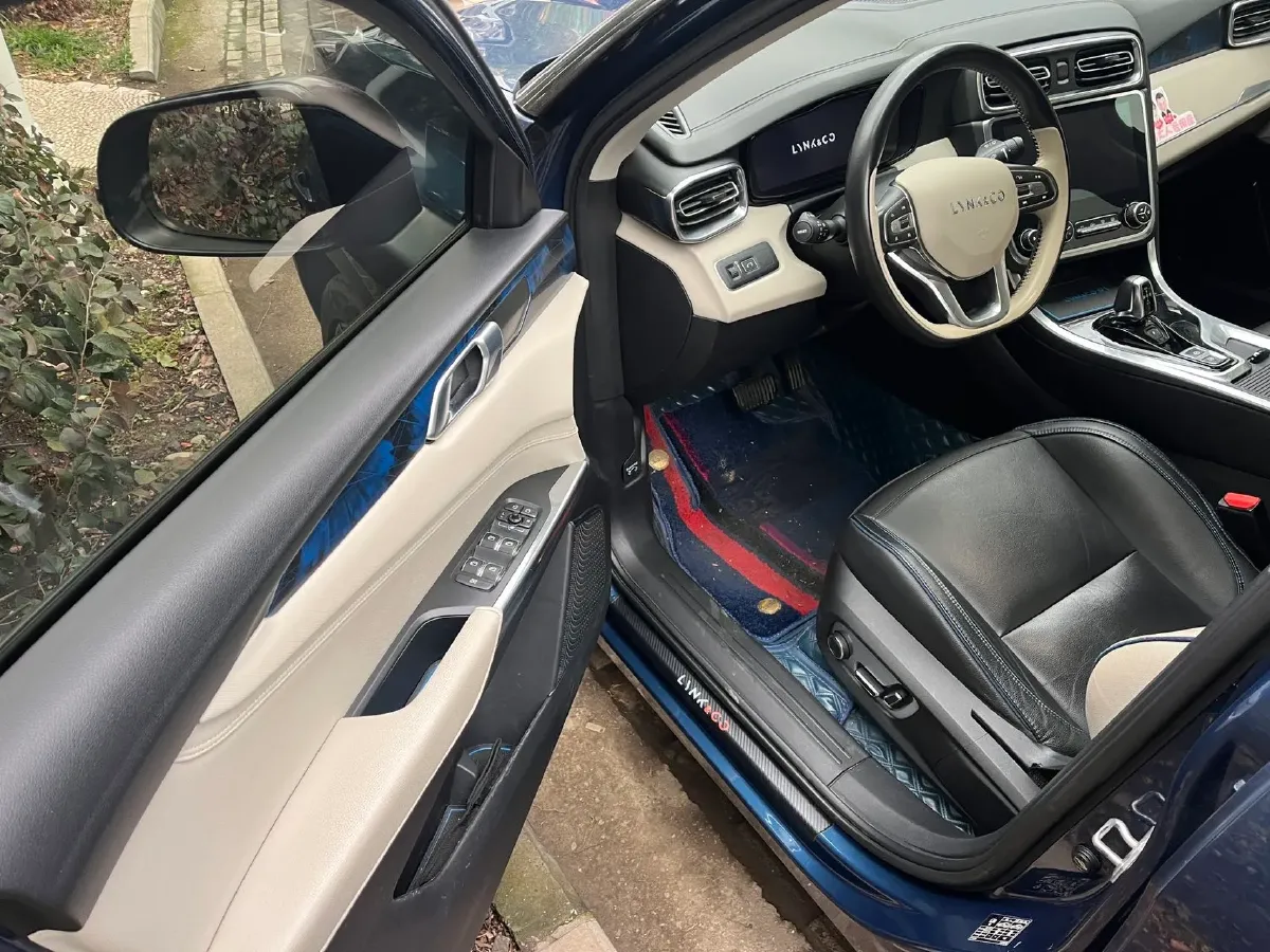 2017 Foton Sauvana 2.0T 218HP L4 6AT,autocango,china used car exporter,china ev exporter,chinese used car exporter,chinese used ev exporter