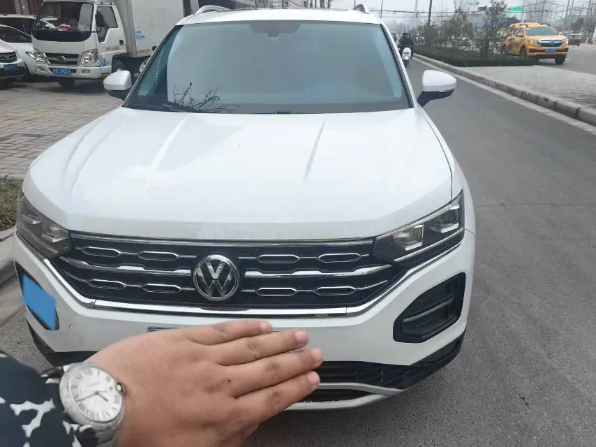 2019 Renault Koleos 2.0L 154HP L4 CVT,autocango,china used car exporter,china ev exporter,chinese used car exporter,chinese used ev exporter