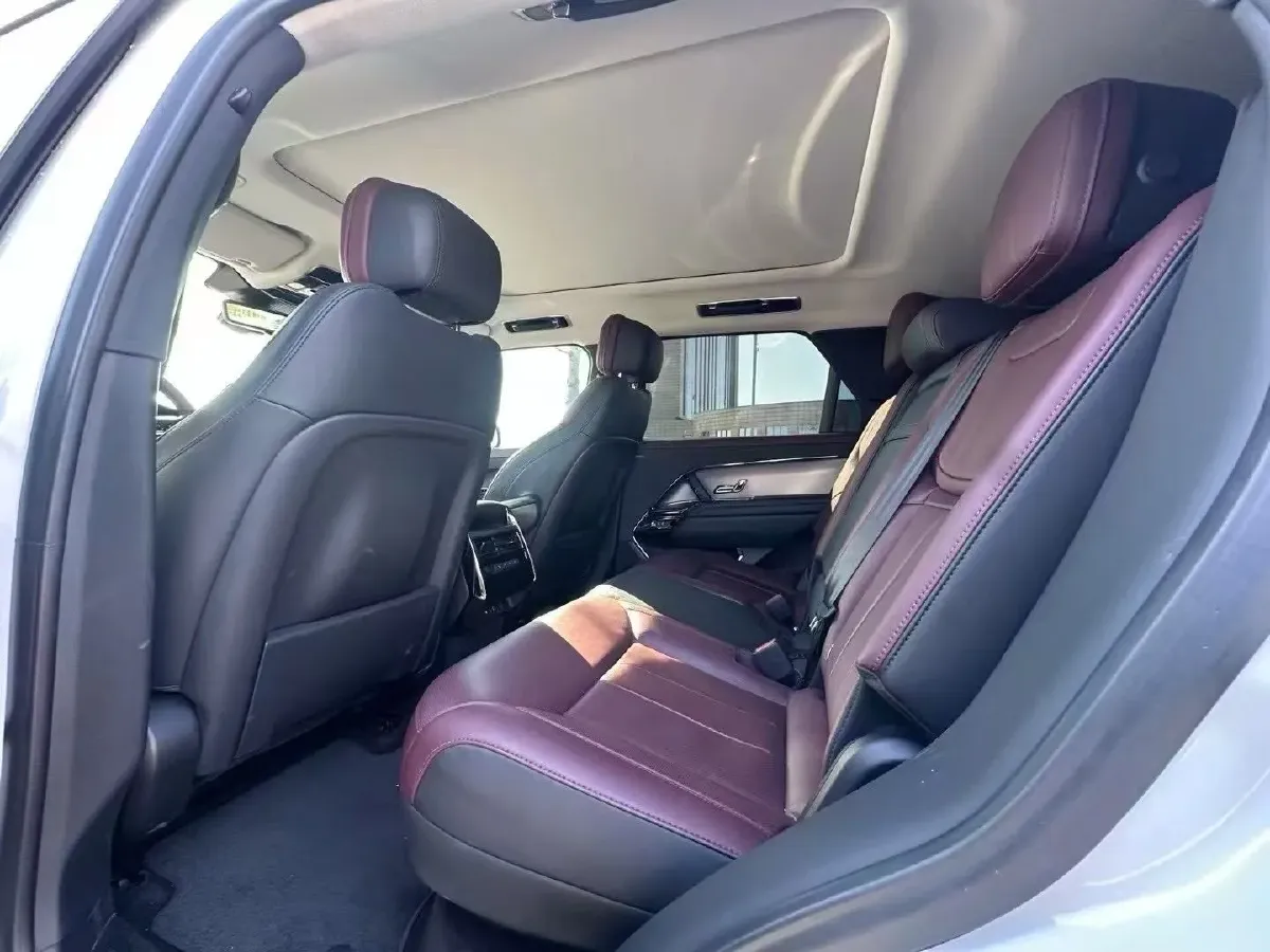 2024 Land Rover Range Rover Sport 3.0T 400HP L6 8AT,autocango,china used car exporter,china ev exporter,chinese used car exporter,chinese used ev exporter