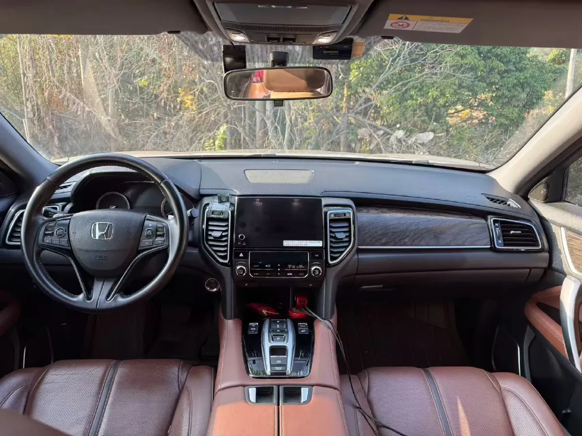 2020 Honda UR-V 2.0T 272HP L4 9AT,autocango,china used car exporter,china ev exporter,chinese used car exporter,chinese used ev exporter