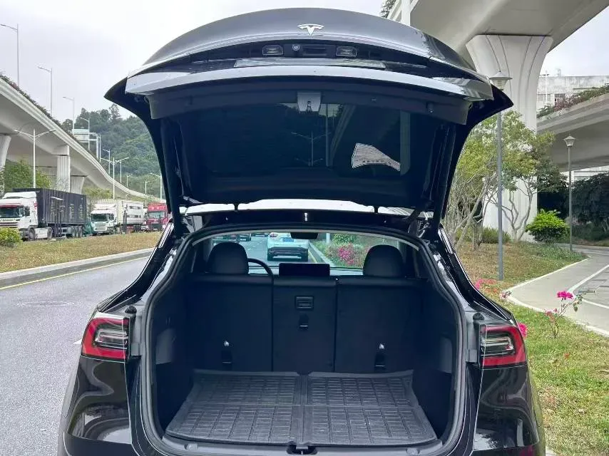 2021 Tesla Model Y BEV 60KWH,autocango,china used car exporter,china ev exporter,chinese used car exporter,chinese used ev exporter