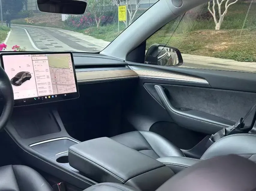 2021 Tesla Model Y BEV 60KWH,autocango,china used car exporter,china ev exporter,chinese used car exporter,chinese used ev exporter