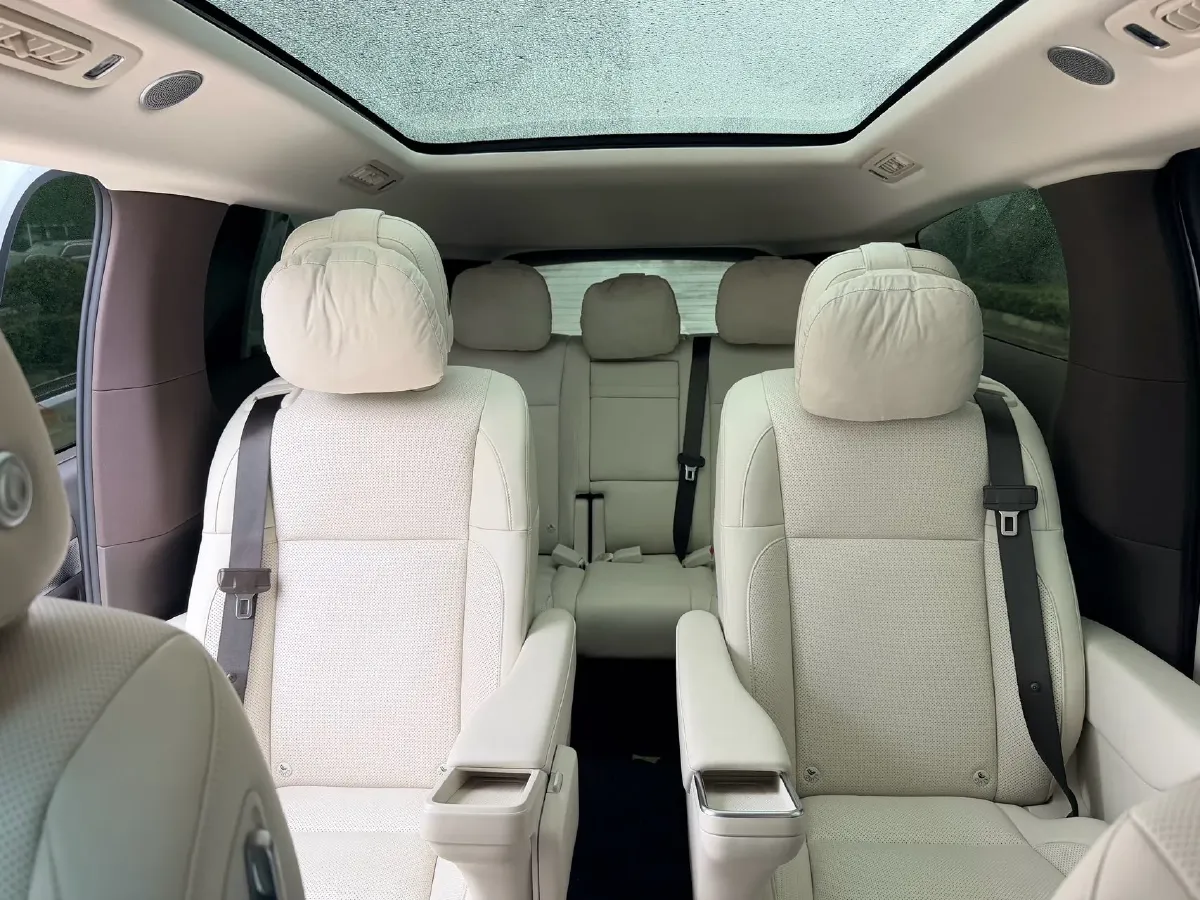 2024 Li MEGA BEV 102.7KWH,autocango,china used car exporter,china ev exporter,chinese used car exporter,chinese used ev exporter