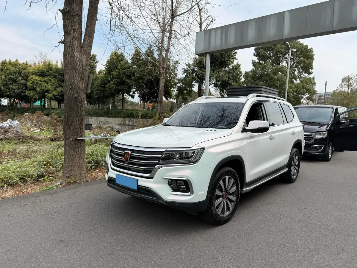 2019 Roewe RX8 2.0T 222HP L4 6AT,autocango,china used car exporter,china ev exporter,chinese used car exporter,chinese used ev exporter