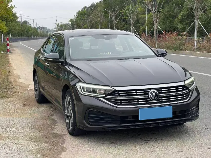 2023 Volkswagen Sagitar 1.5T 160HP L4 7DCT,autocango,china used car exporter,china ev exporter,chinese used car exporter,chinese used ev exporter