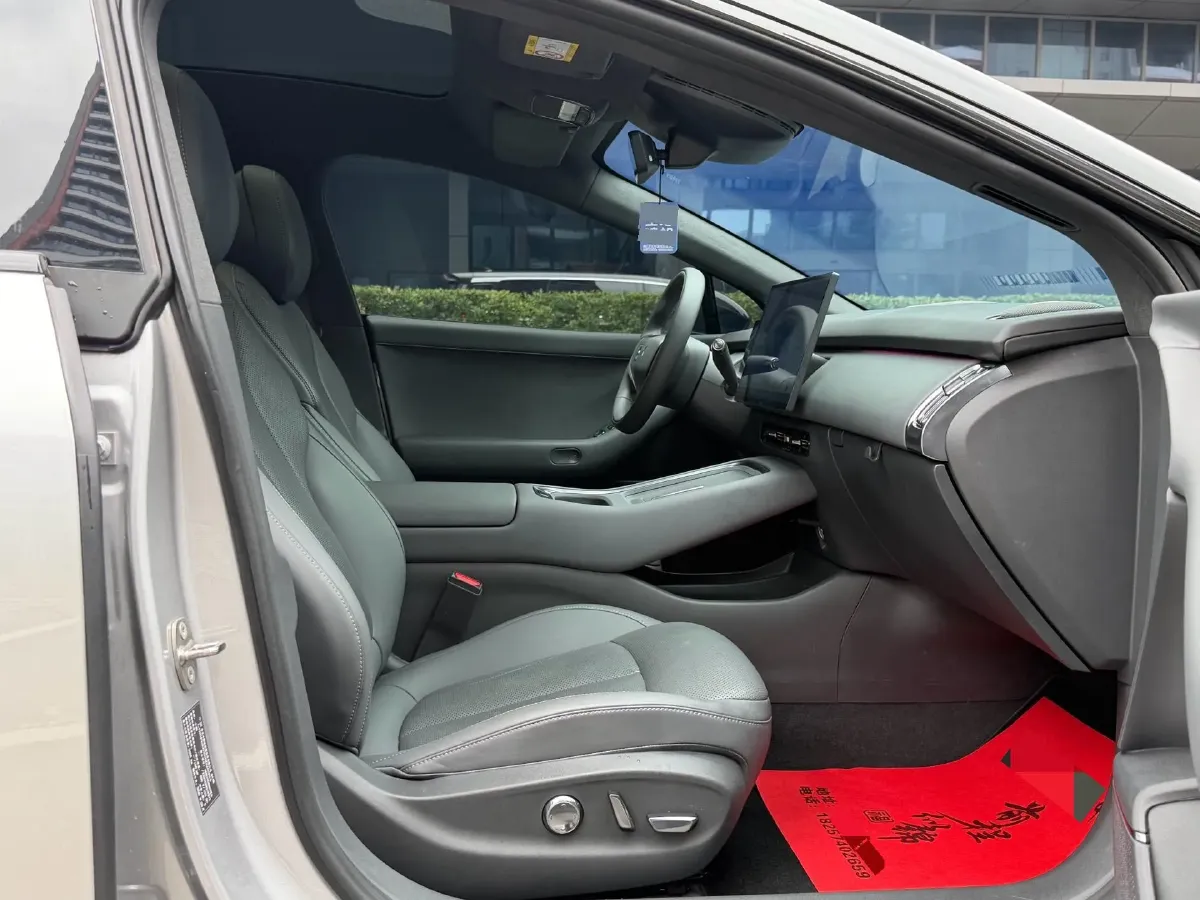 2024 Xpeng P7+ BEV 60.7KWH,autocango,china used car exporter,china ev exporter,chinese used car exporter,chinese used ev exporter