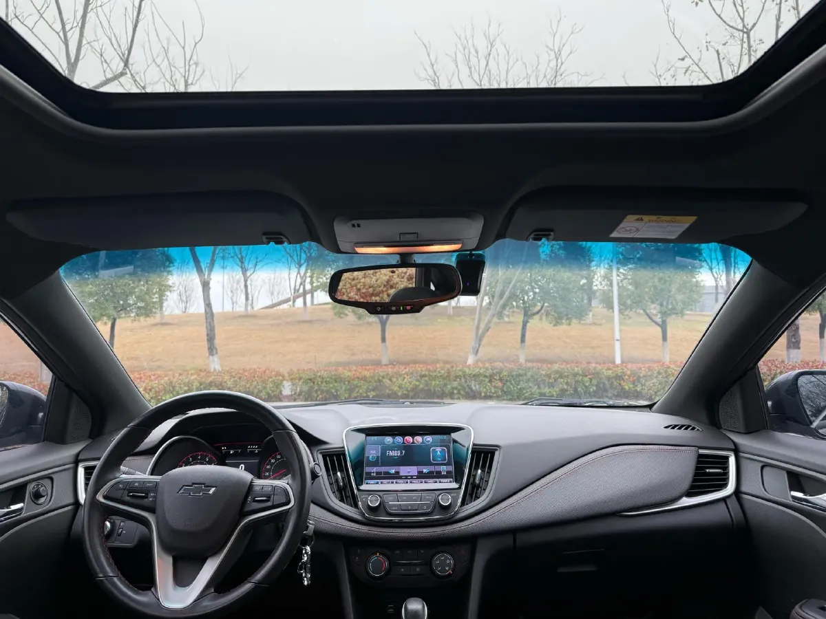 2019 Chevrolet Monza 1.3T 163HP L3 6AT,autocango,china used car exporter,china ev exporter,chinese used car exporter,chinese used ev exporter