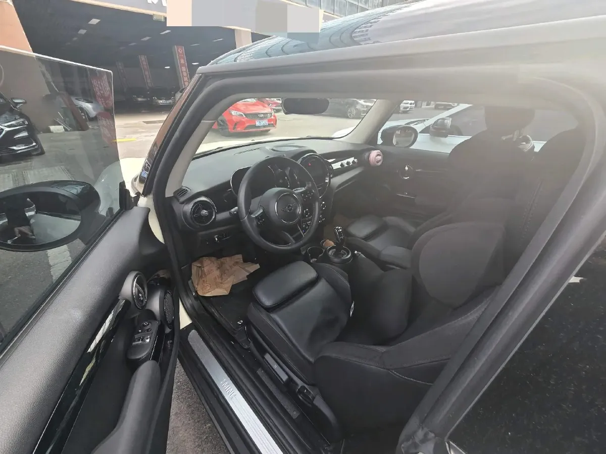 2022 MINI MINI 1.5T 136HP L3 7DCT,autocango,china used car exporter,china ev exporter,chinese used car exporter,chinese used ev exporter