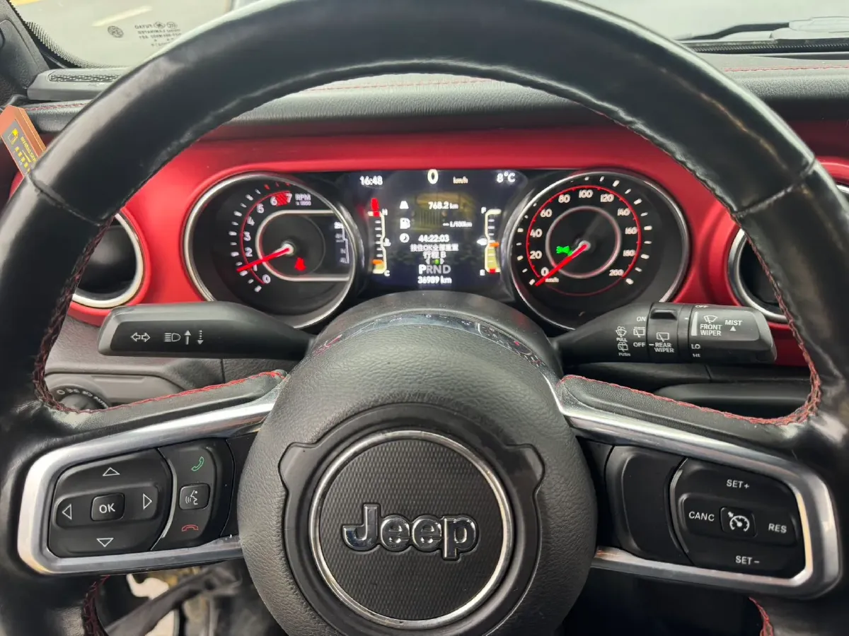 2019 Jeep Wrangler 2.0T 266HP L4 8AT,autocango,china used car exporter,china ev exporter,chinese used car exporter,chinese used ev exporter
