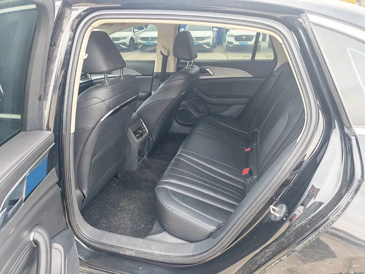 2024 HongQi H5 1.5T 169HP L4 7DCT,autocango,china used car exporter,china ev exporter,chinese used car exporter,chinese used ev exporter