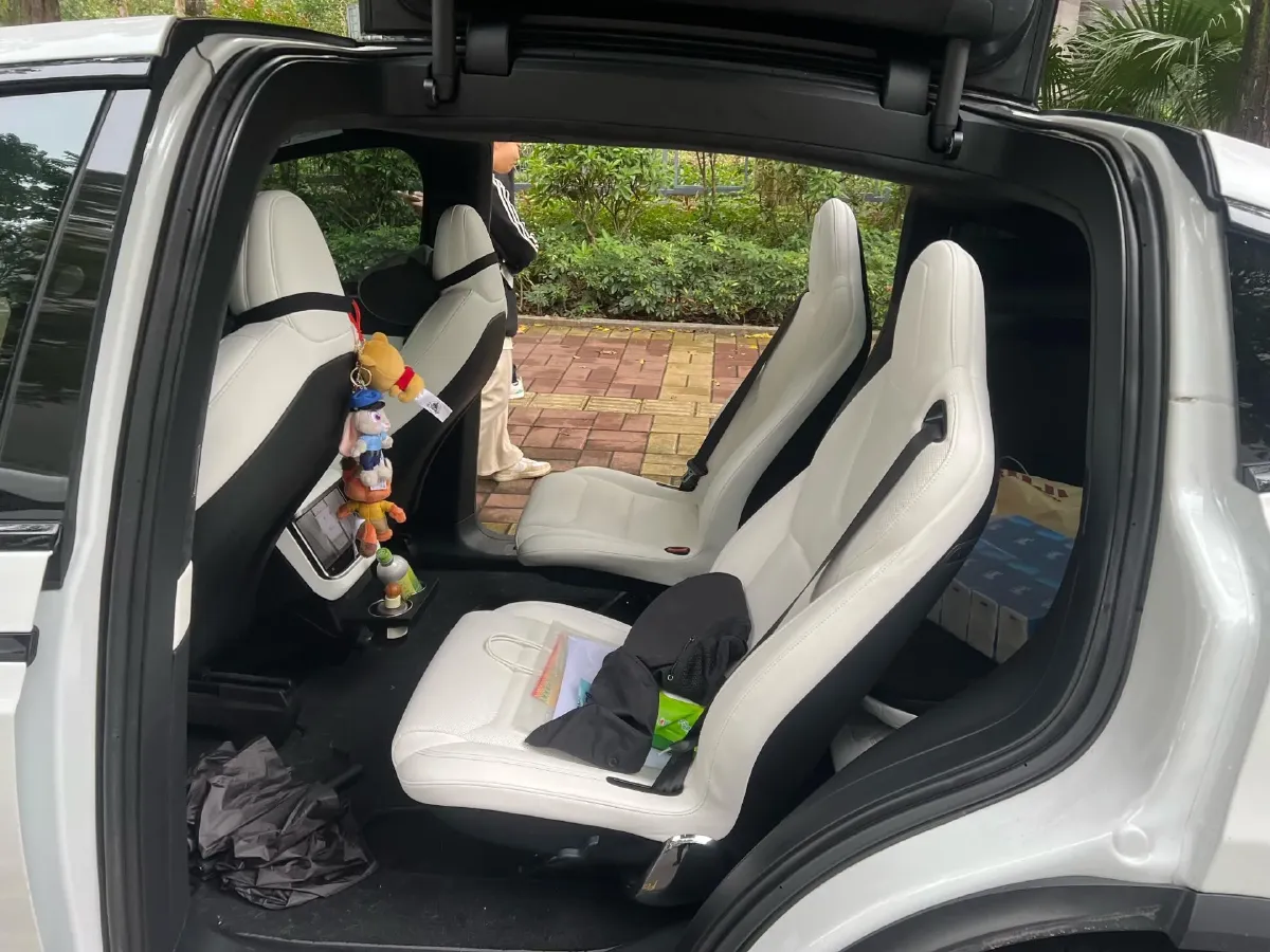 2023 Tesla Model X BEV 100KWH,autocango,china used car exporter,china ev exporter,chinese used car exporter,chinese used ev exporter