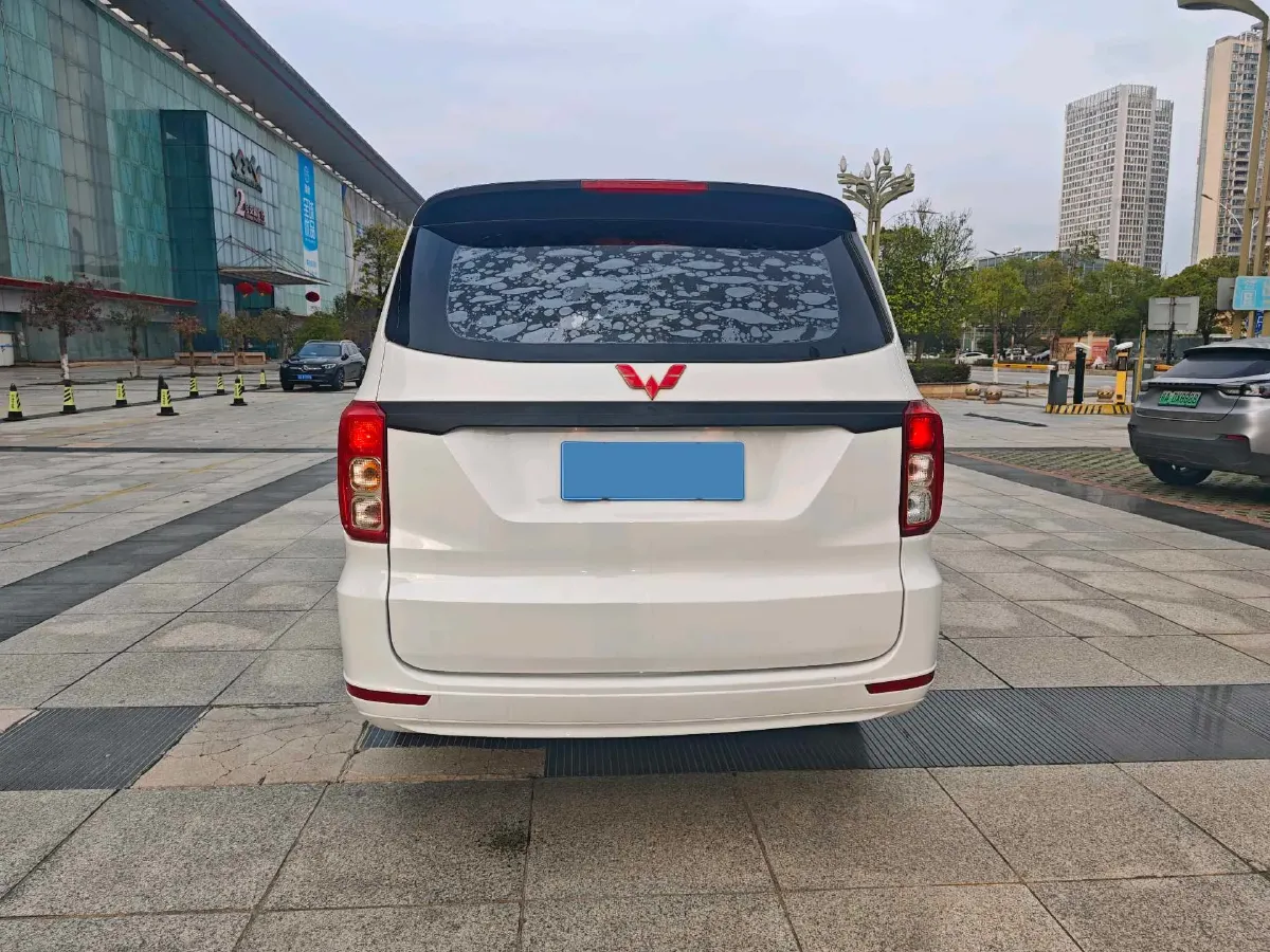 2019 WuLing HongGuang 1.5L 105HP L4 5MT,autocango,china used car exporter,china ev exporter,chinese used car exporter,chinese used ev exporter