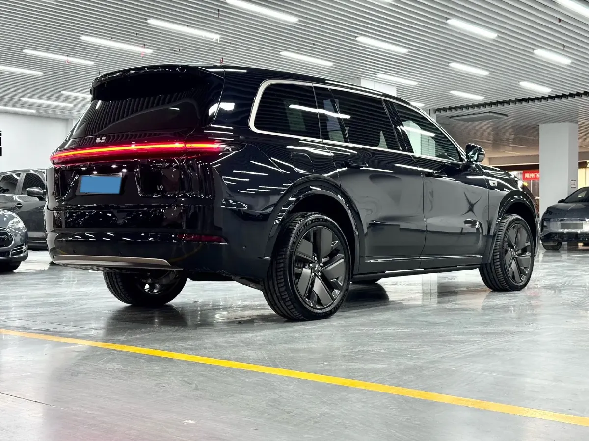 2025 Li L9 Range Extended 154HP REEV,autocango,china used car exporter,china ev exporter,chinese used car exporter,chinese used ev exporter