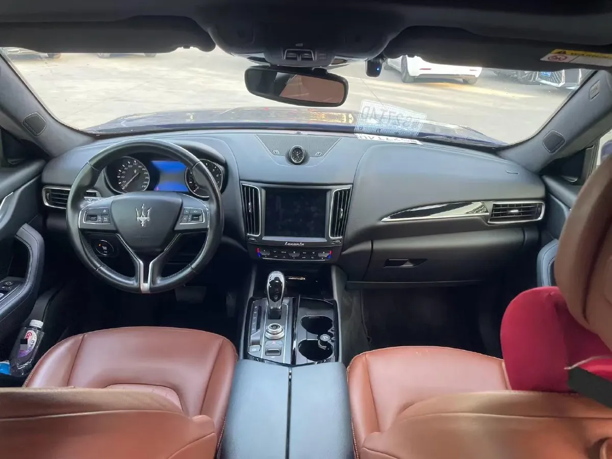 2018 Maserati Levante 3.0T 350HP V6 8AT,autocango,china used car exporter,china ev exporter,chinese used car exporter,chinese used ev exporter