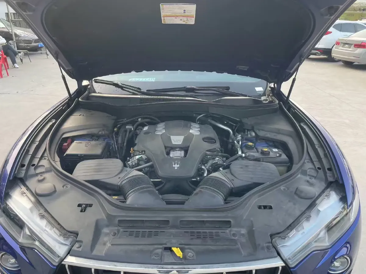 2018 Maserati Levante 3.0T 350HP V6 8AT,autocango,china used car exporter,china ev exporter,chinese used car exporter,chinese used ev exporter