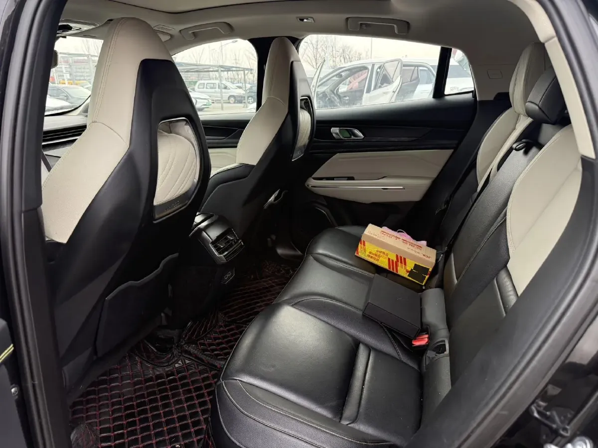 2020 LYNK&CO 05 2.0T 254HP L4 8AT,autocango,china used car exporter,china ev exporter,chinese used car exporter,chinese used ev exporter