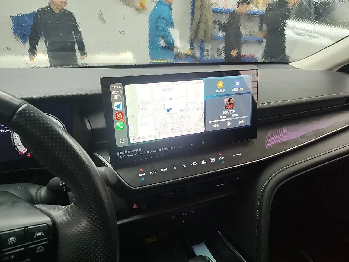 2024 Toyota Camry 2.5L 185HP L4 E-CVT Hybrid,autocango,china used car exporter,china ev exporter,chinese used car exporter,chinese used ev exporter