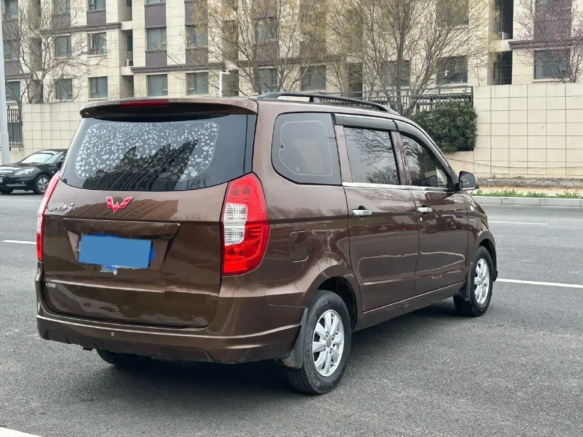 2016 WuLing HongGuang 1.5L 112HP L4 5MT,autocango,china used car exporter,china ev exporter,chinese used car exporter,chinese used ev exporter
