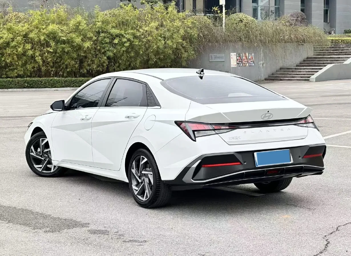 2023 Hyundai Elantra 1.5L 115HP L4 CVT,autocango,china used car exporter,china ev exporter,chinese used car exporter,chinese used ev exporter