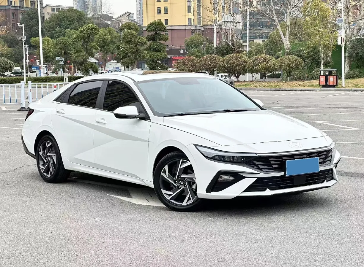 2023 Hyundai Elantra 1.5L 115HP L4 CVT,autocango,china used car exporter,china ev exporter,chinese used car exporter,chinese used ev exporter