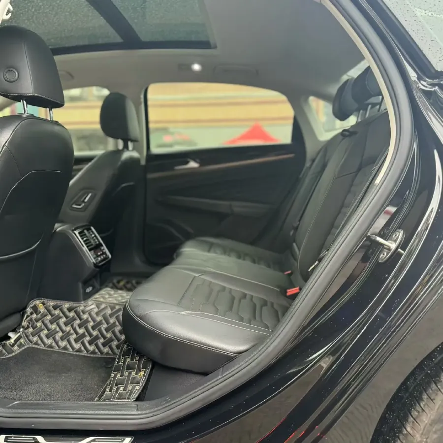 2019 Skoda Kodiak 2.0T 186HP L4 7DCT,autocango,china used car exporter,china ev exporter,chinese used car exporter,chinese used ev exporter