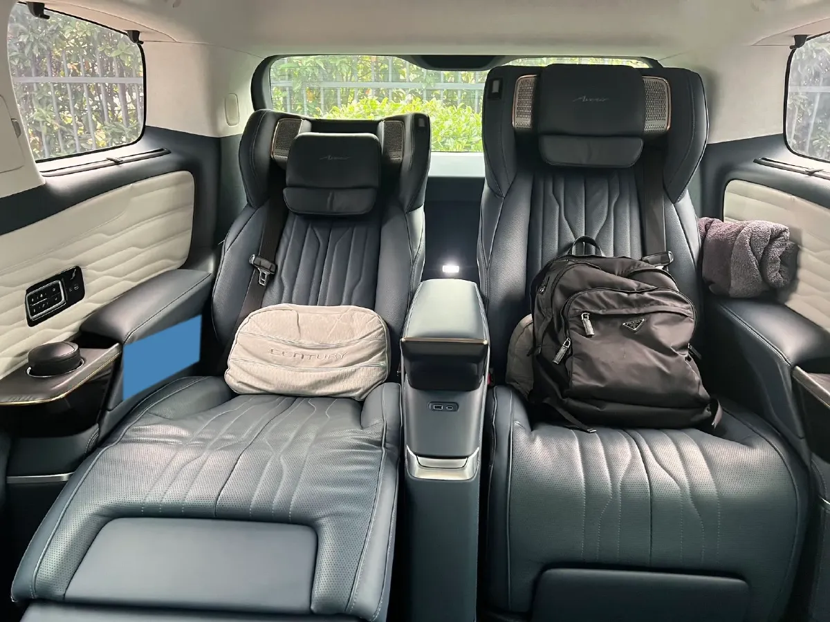 2023 Buick Century 2.0T 237HP L4 9AT,autocango,china used car exporter,china ev exporter,chinese used car exporter,chinese used ev exporter