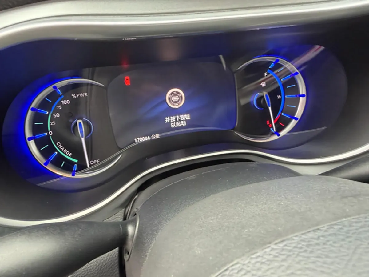 2018 Chrysler Pacifica 3.6L 245HP V6 E-CVT PHEV 16KWH,autocango,china used car exporter,china ev exporter,chinese used car exporter,chinese used ev exporter