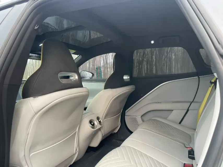 2023 Avatr 11 BEV 90KWH,autocango,china used car exporter,china ev exporter,chinese used car exporter,chinese used ev exporter