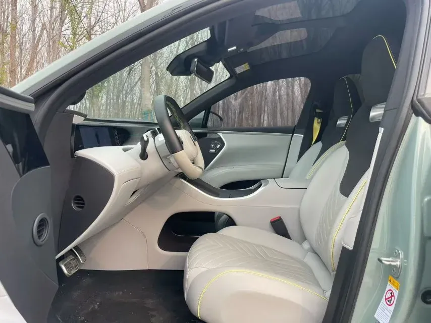 2023 Avatr 11 BEV 90KWH,autocango,china used car exporter,china ev exporter,chinese used car exporter,chinese used ev exporter