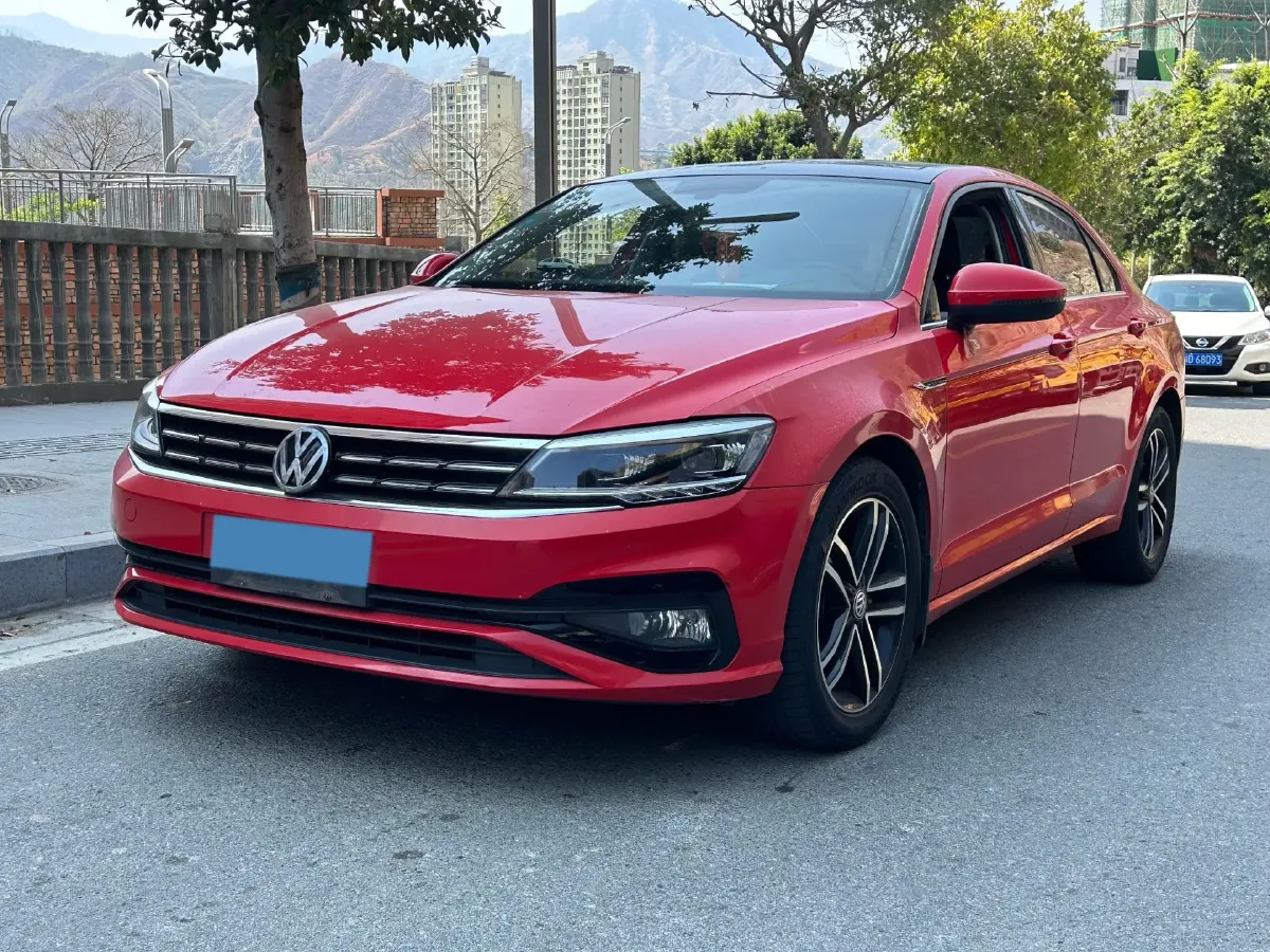 2019 Volkswagen Passat 1.4T 150HP L4 7DCT,autocango,china used car exporter,china ev exporter,chinese used car exporter,chinese used ev exporter