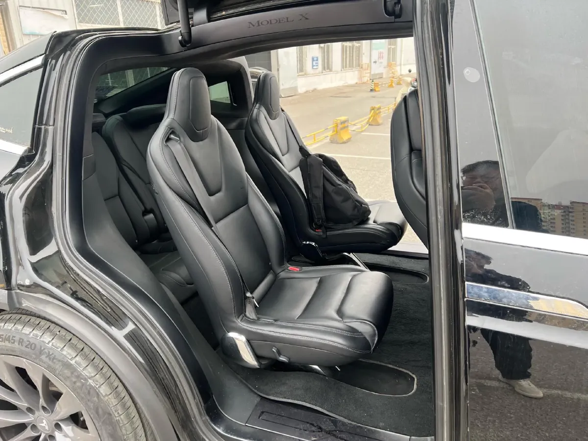 2017 Tesla Model X BEV 100KWH,autocango,china used car exporter,china ev exporter,chinese used car exporter,chinese used ev exporter