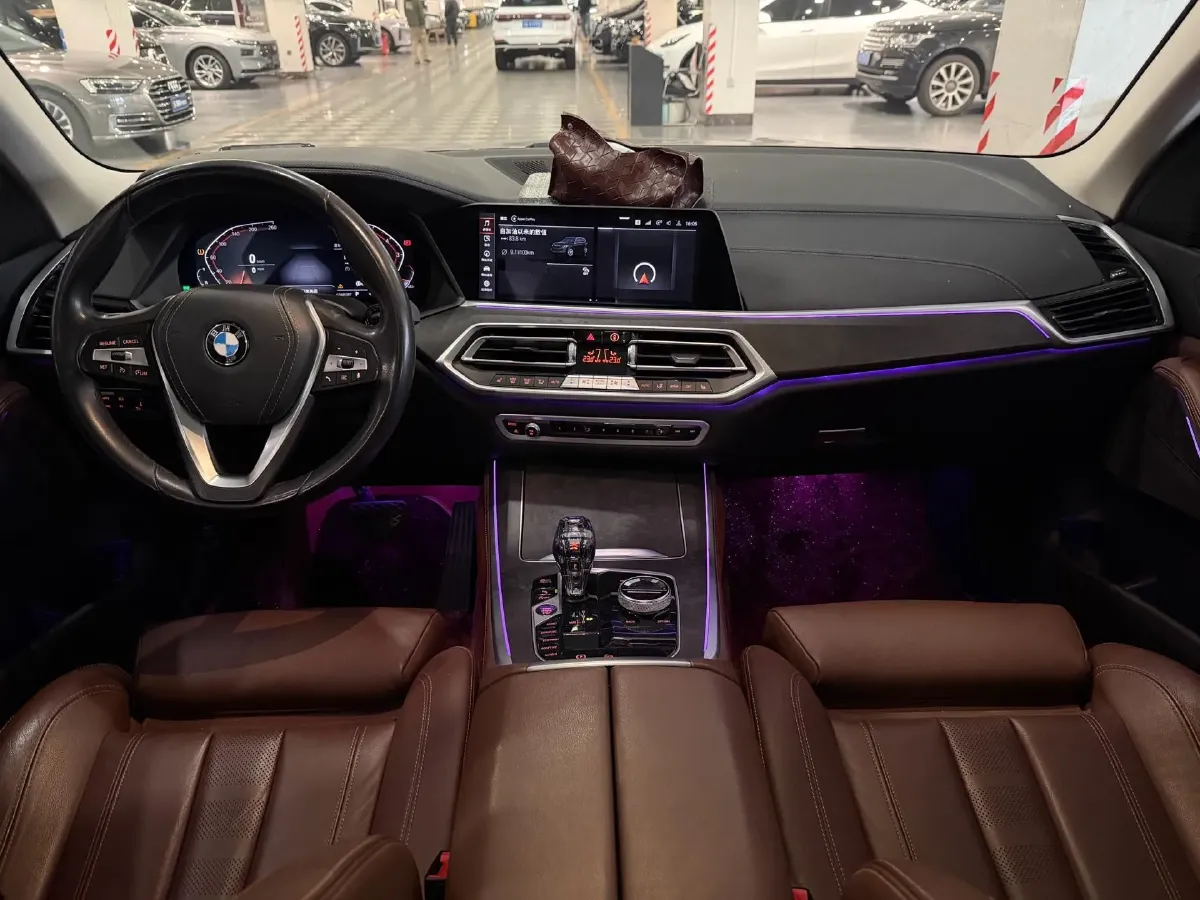 2021 BMW X5 2.0T 265HP L4 8AT,autocango,china used car exporter,china ev exporter,chinese used car exporter,chinese used ev exporter