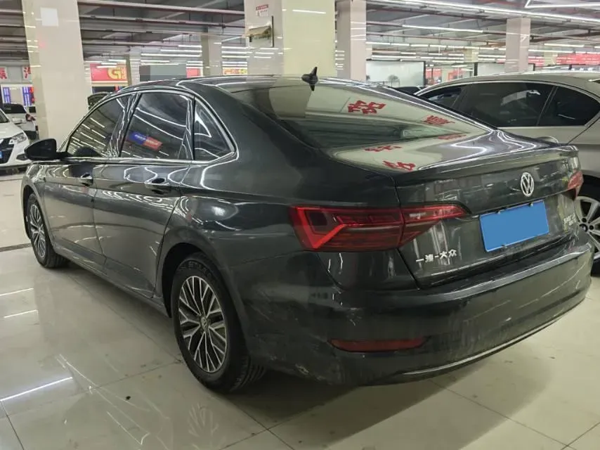 2021 Volkswagen Sagitar 1.4T 150HP L4 7DCT,autocango,china used car exporter,china ev exporter,chinese used car exporter,chinese used ev exporter