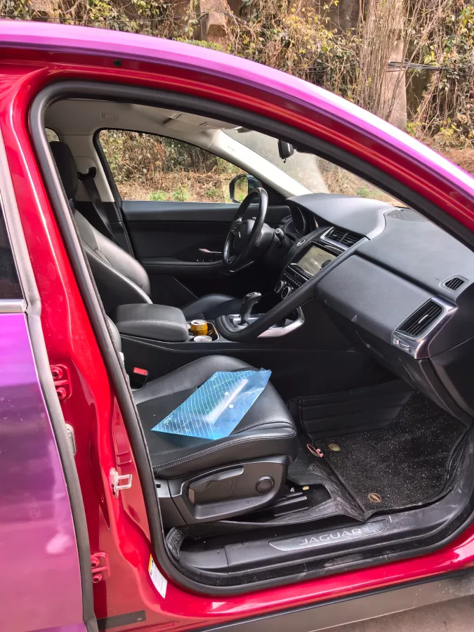 2018 Jaguar XEL 2.0T 200HP L4 8AT,autocango,china used car exporter,china ev exporter,chinese used car exporter,chinese used ev exporter