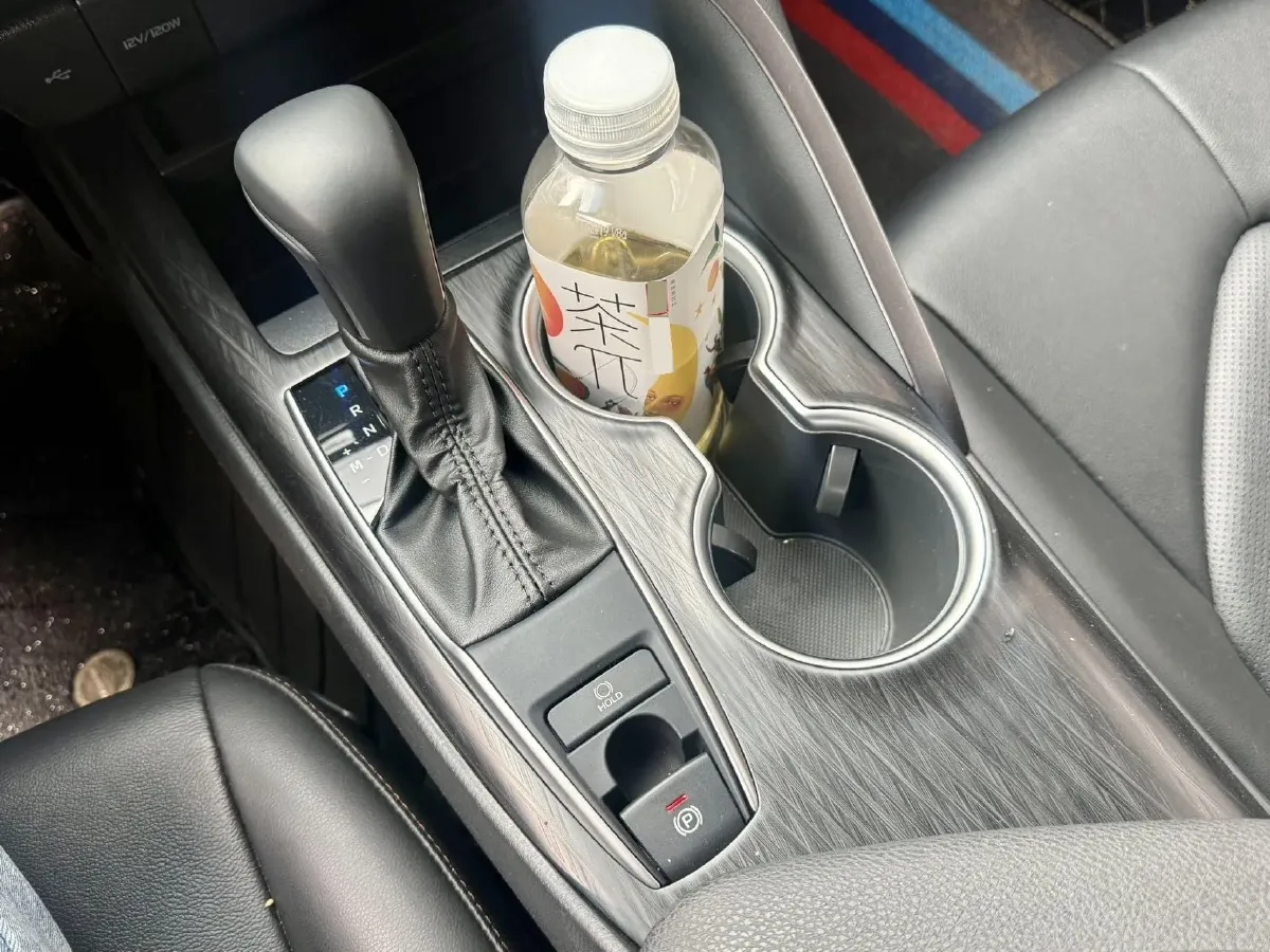 2023 Toyota Camry 2.0L 177HP L4 CVT,autocango,china used car exporter,china ev exporter,chinese used car exporter,chinese used ev exporter