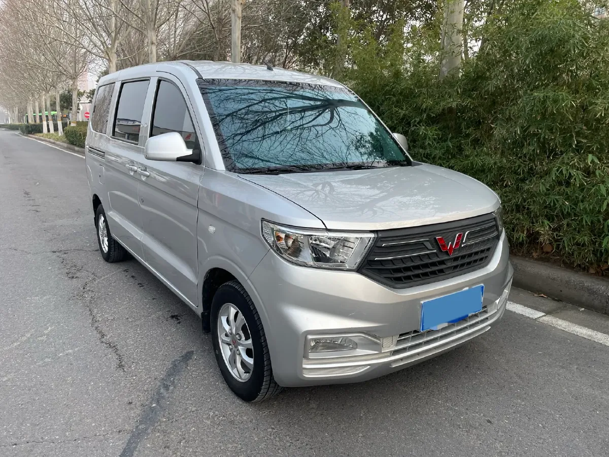2022 JinBei Little Sea Lion X30 1.5L 102HP L4 5MT,autocango,china used car exporter,china ev exporter,chinese used car exporter,chinese used ev exporter