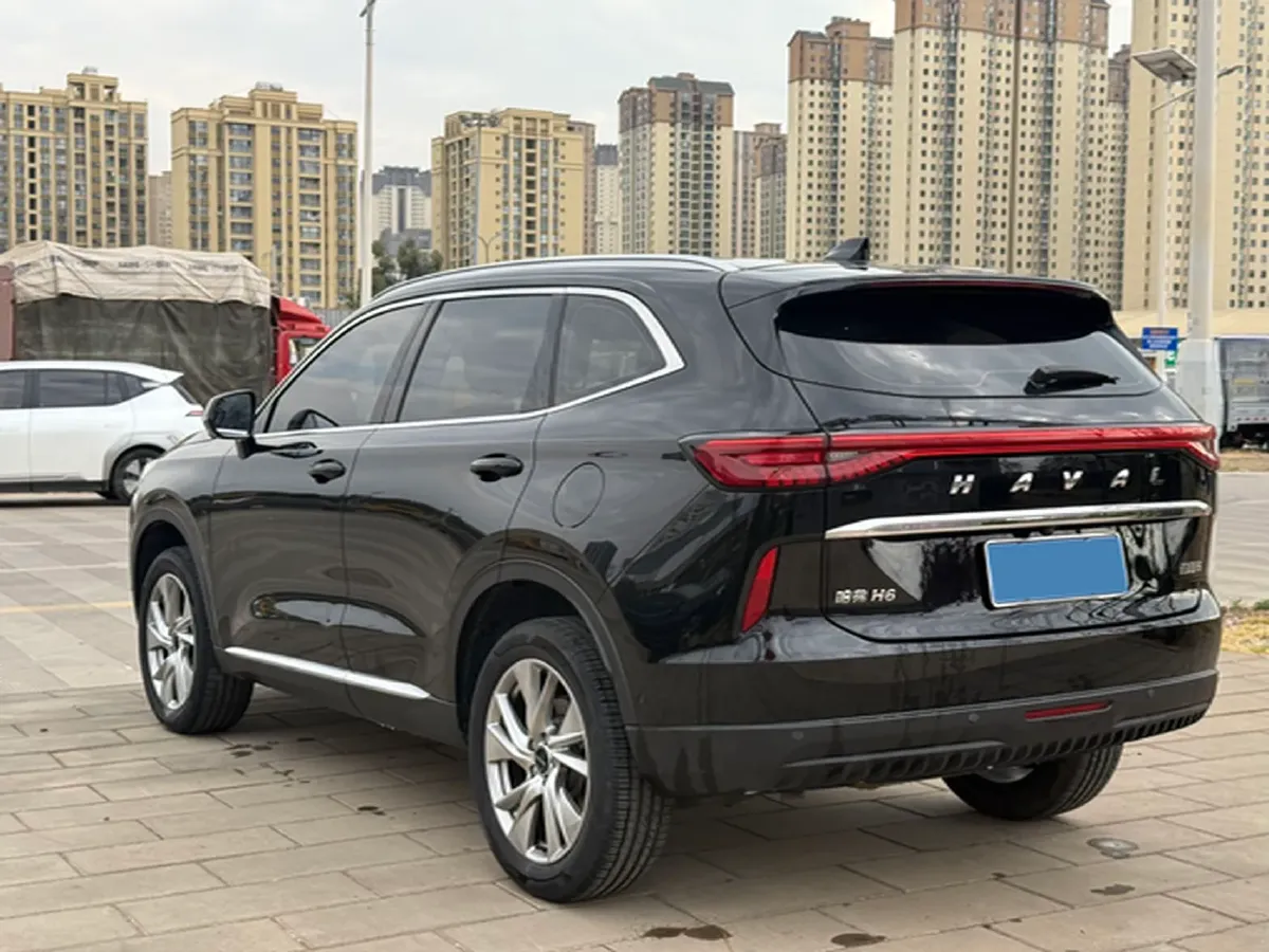 2021 Haval H6 1.5T 169HP L4 7DCT,autocango,china used car exporter,china ev exporter,chinese used car exporter,chinese used ev exporter