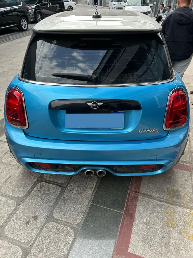 2019 MINI MINI 2.0T 192HP L4 7DCT,autocango,china used car exporter,china ev exporter,chinese used car exporter,chinese used ev exporter
