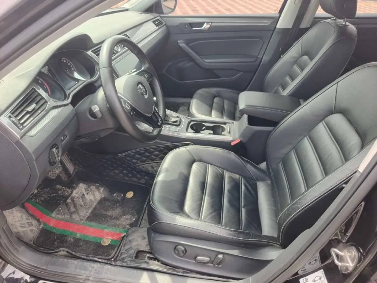 2017 Volkswagen Passat 1.8T 180HP L4 7DCT,autocango,china used car exporter,china ev exporter,chinese used car exporter,chinese used ev exporter