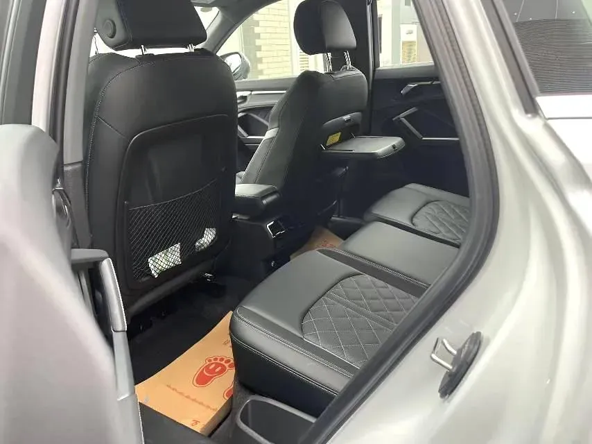 2026 Audi Q3 1.5T 160HP L4 7DCT,autocango,china used car exporter,china ev exporter,chinese used car exporter,chinese used ev exporter