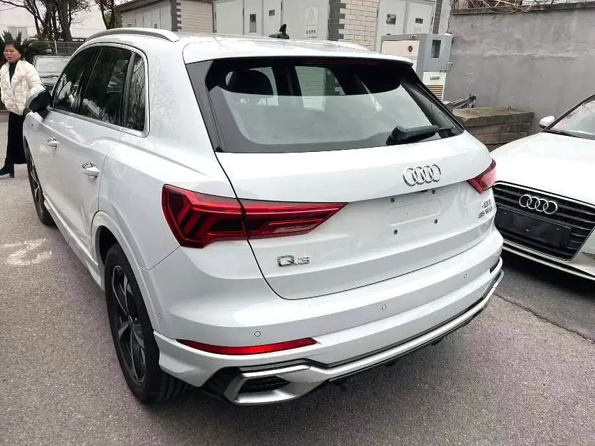 2026 Audi Q3 1.5T 160HP L4 7DCT,autocango,china used car exporter,china ev exporter,chinese used car exporter,chinese used ev exporter