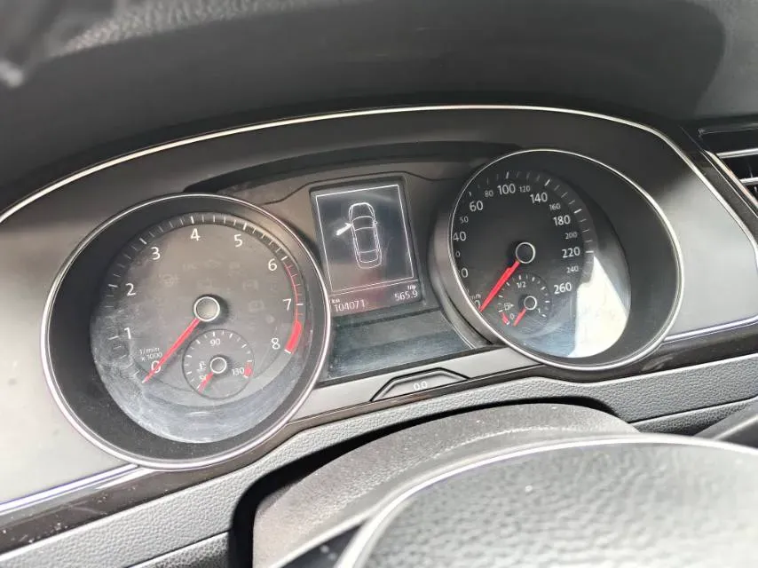 2018 Volkswagen Magotan 1.8T 180HP L4 7DCT,autocango,china used car exporter,china ev exporter,chinese used car exporter,chinese used ev exporter