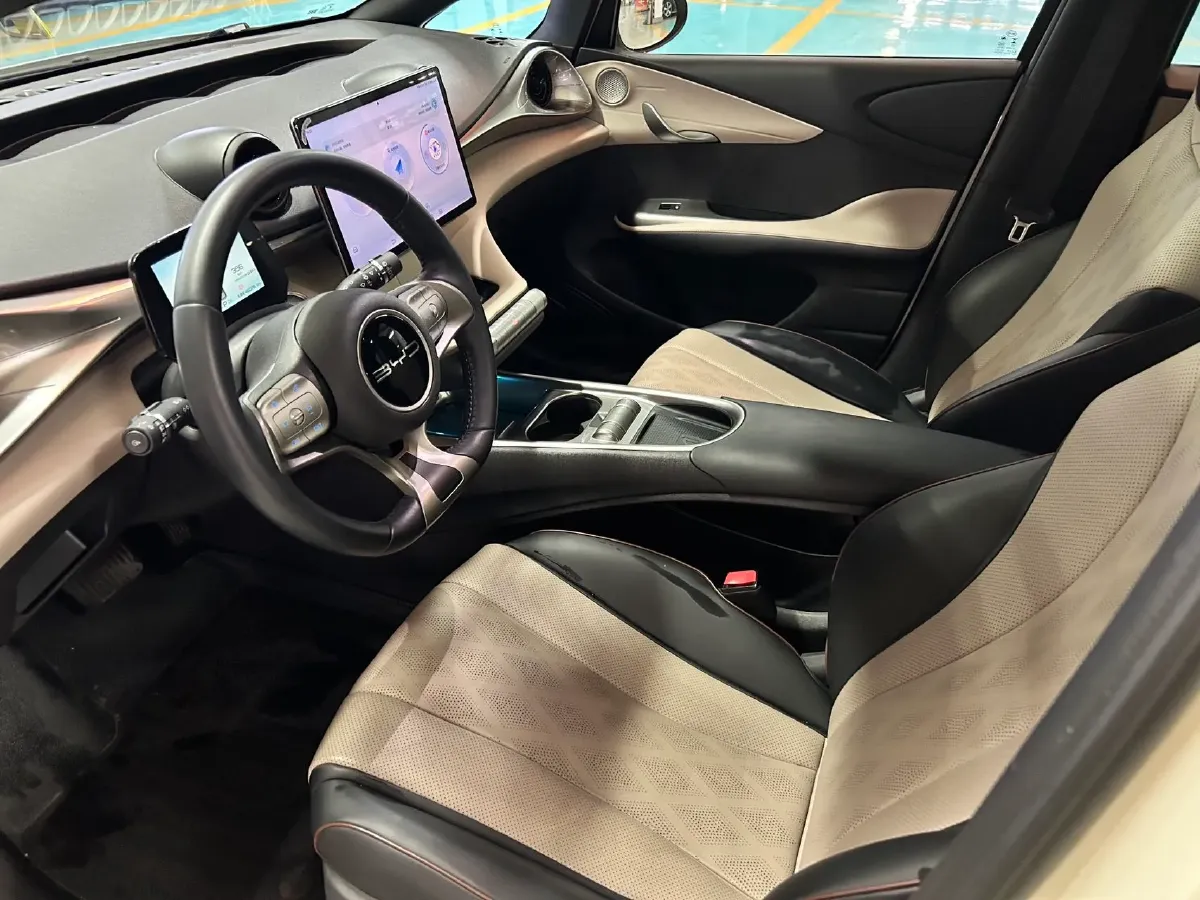 2023 BYD Dolphin BEV 44.928KWH,autocango,china used car exporter,china ev exporter,chinese used car exporter,chinese used ev exporter