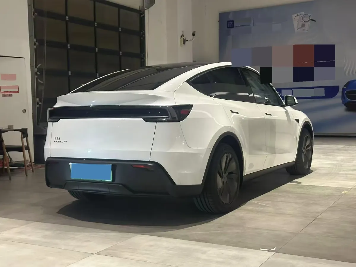 2025 Tesla Model Y BEV,autocango,china used car exporter,china ev exporter,chinese used car exporter,chinese used ev exporter