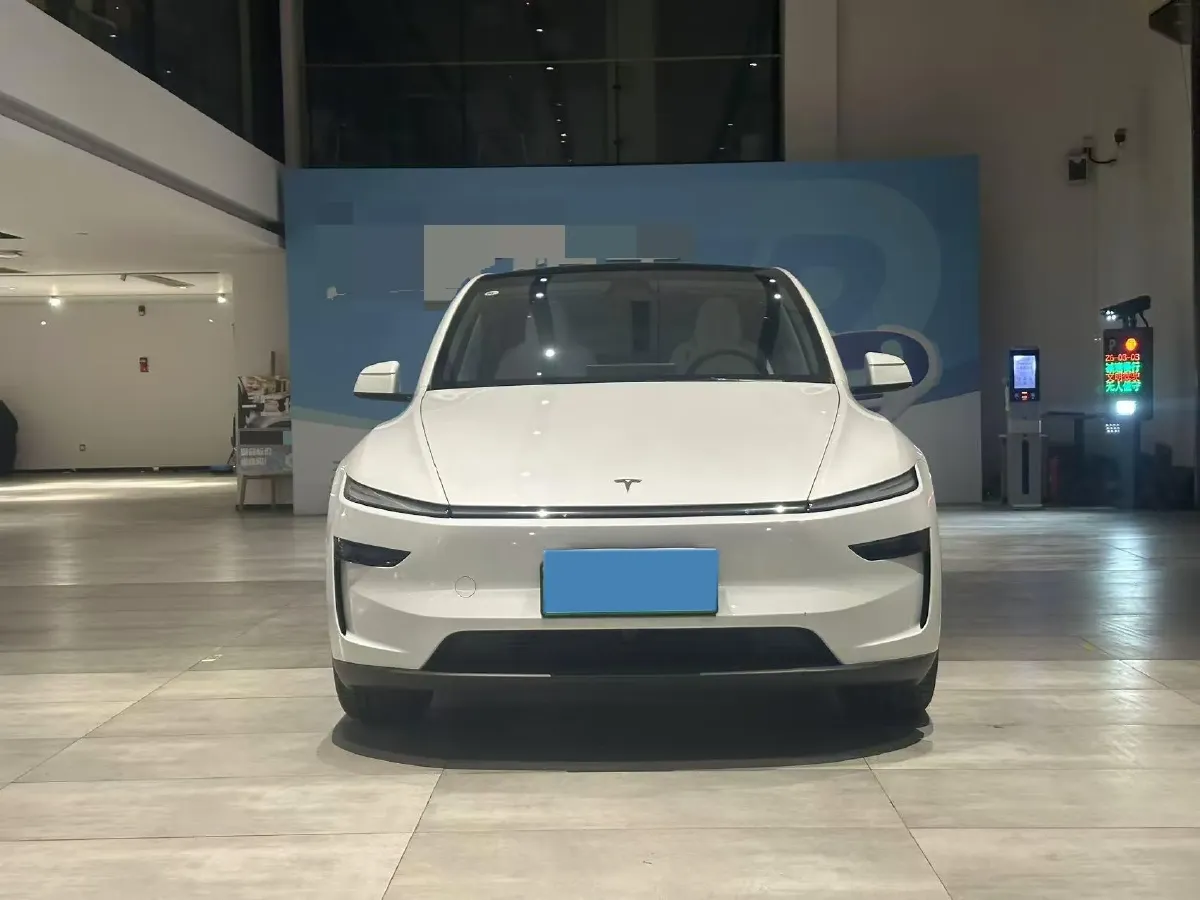2025 Tesla Model Y BEV,autocango,china used car exporter,china ev exporter,chinese used car exporter,chinese used ev exporter