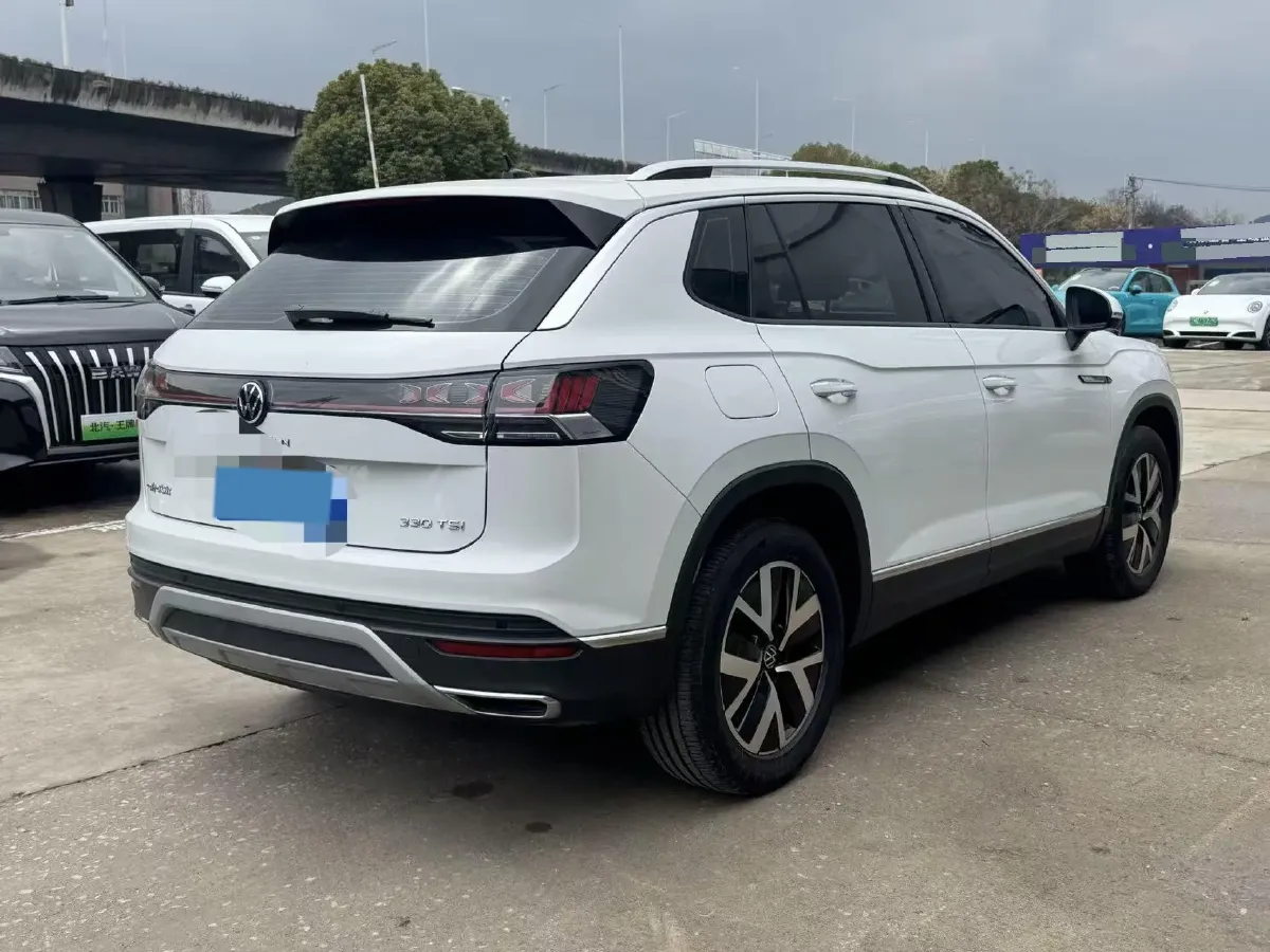 2024 Volkswagen Tayron 2.0T 186HP L4 7DCT,autocango,china used car exporter,china ev exporter,chinese used car exporter,chinese used ev exporter