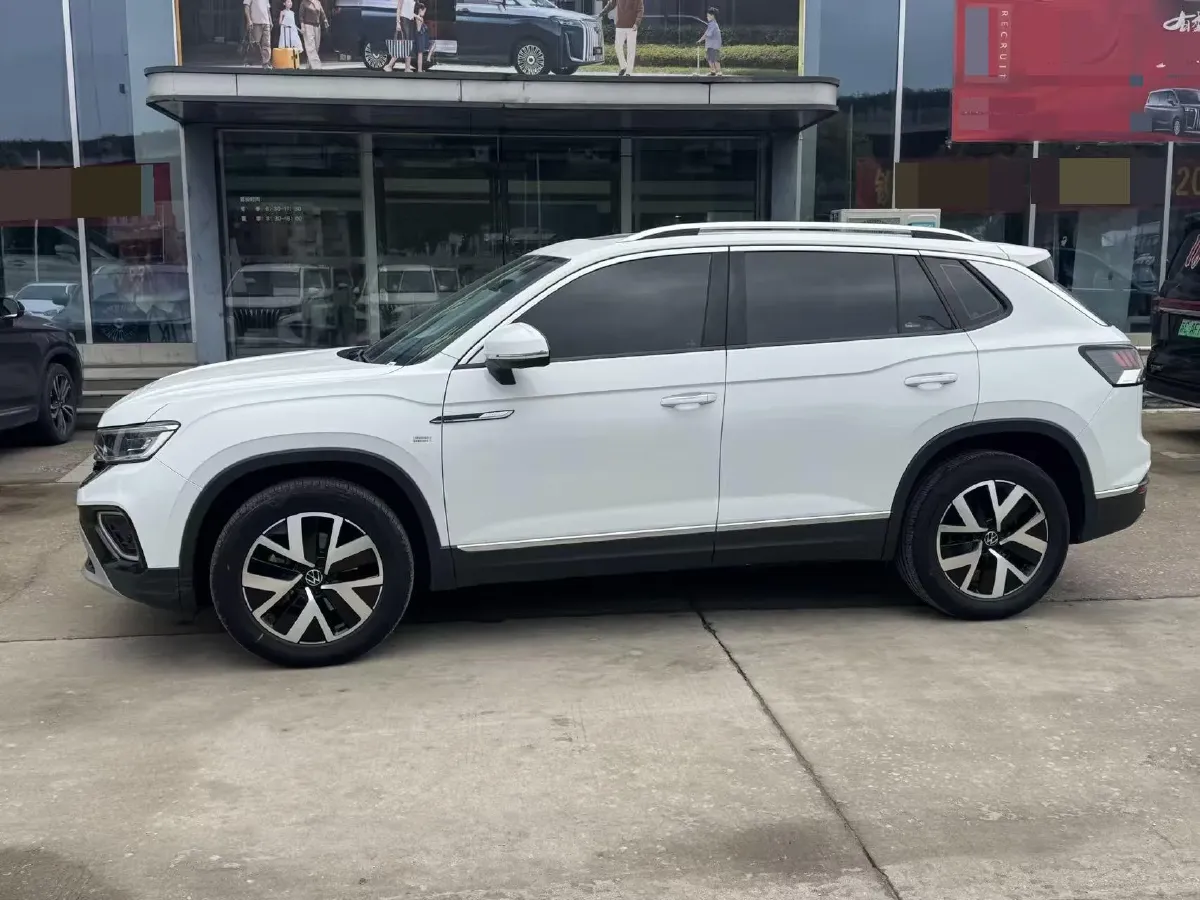 2024 Volkswagen Tayron 2.0T 186HP L4 7DCT,autocango,china used car exporter,china ev exporter,chinese used car exporter,chinese used ev exporter