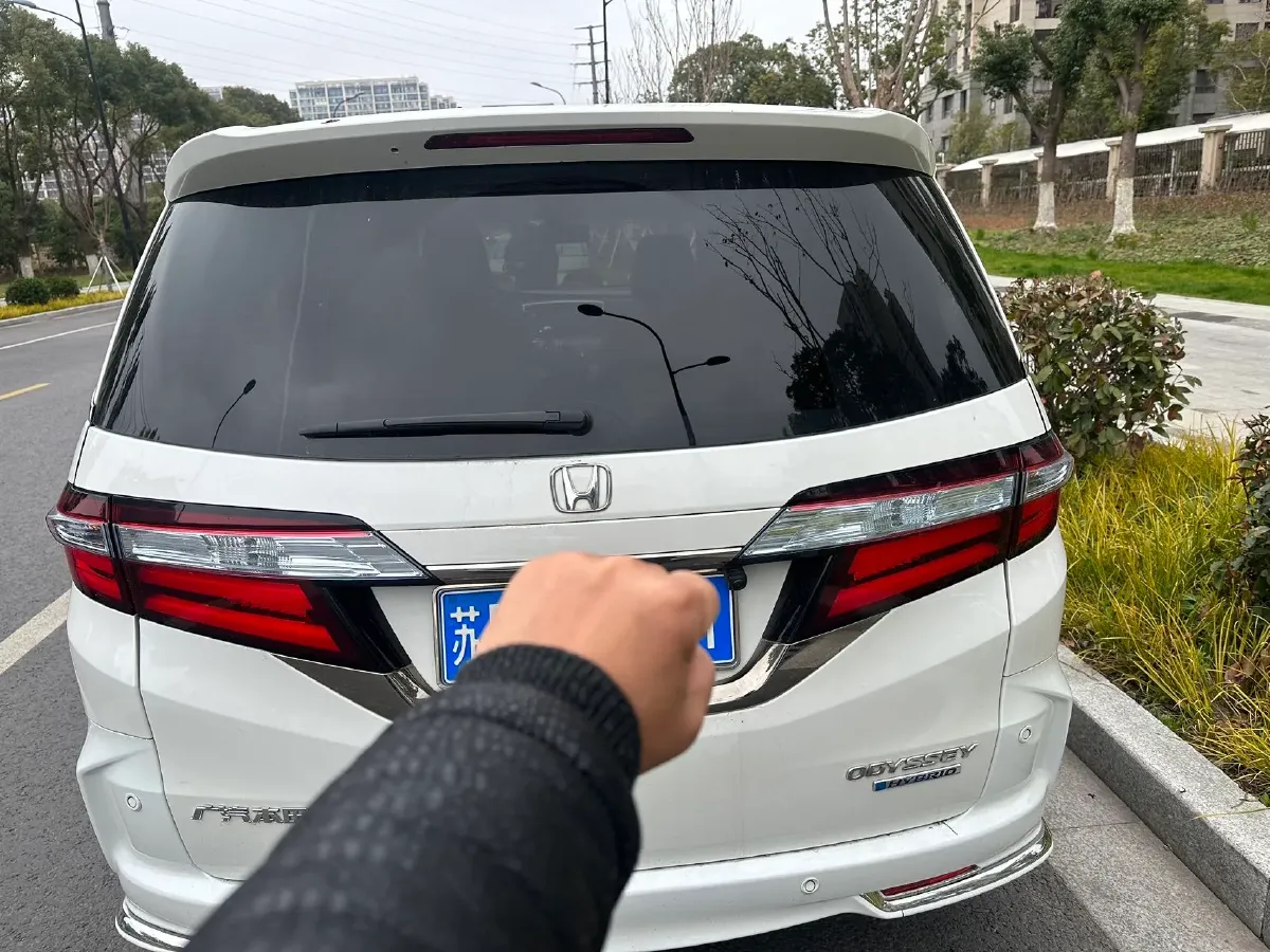2021 Honda Odyssey 2.0L 146HP L4 E-CVT Hybrid,autocango,china used car exporter,china ev exporter,chinese used car exporter,chinese used ev exporter